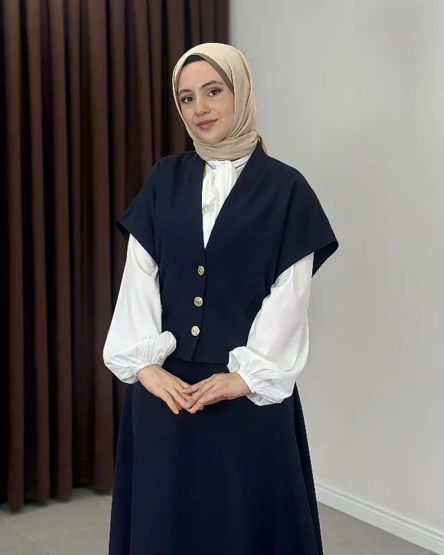 Düğmeli Yelek Etek Takım