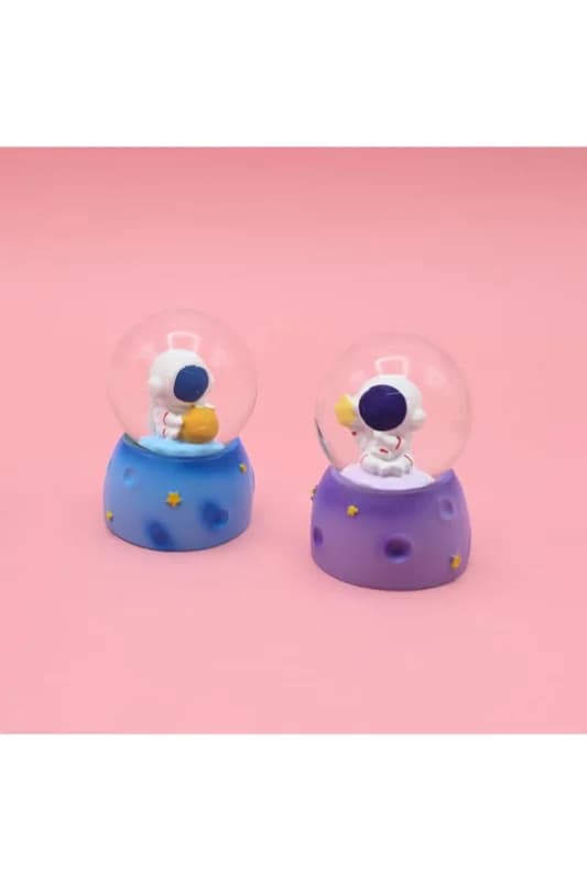Mini Boy Sevimli Astronot Tasarımlı Işıklı Kar Küresi