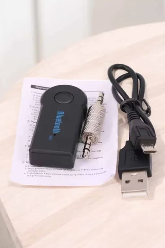 Pratik Bluetooth Araç Kiti Aux Çıkışlı Tüm Araçlar İçin