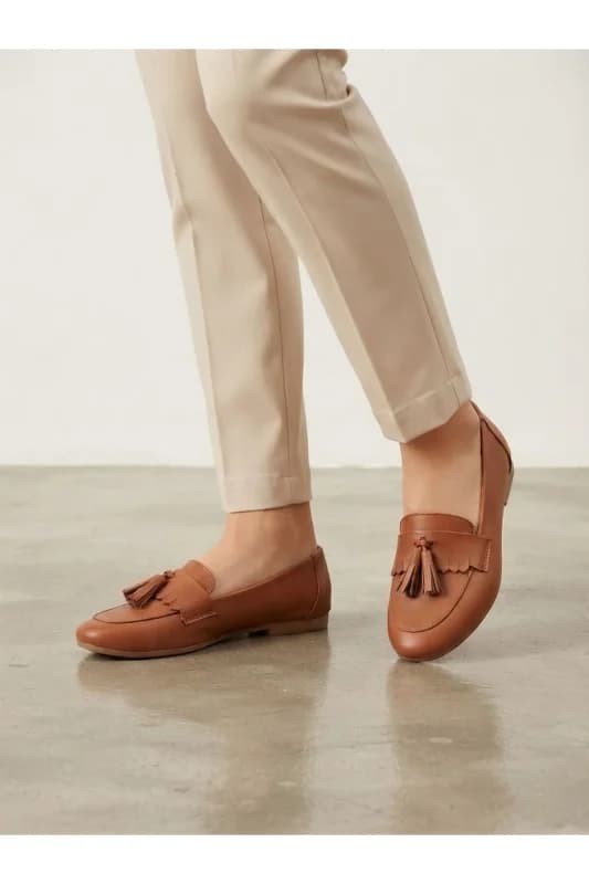 Hakiki Deri Püskül Detaylı Taba Kadın Loafer Ayakkabı