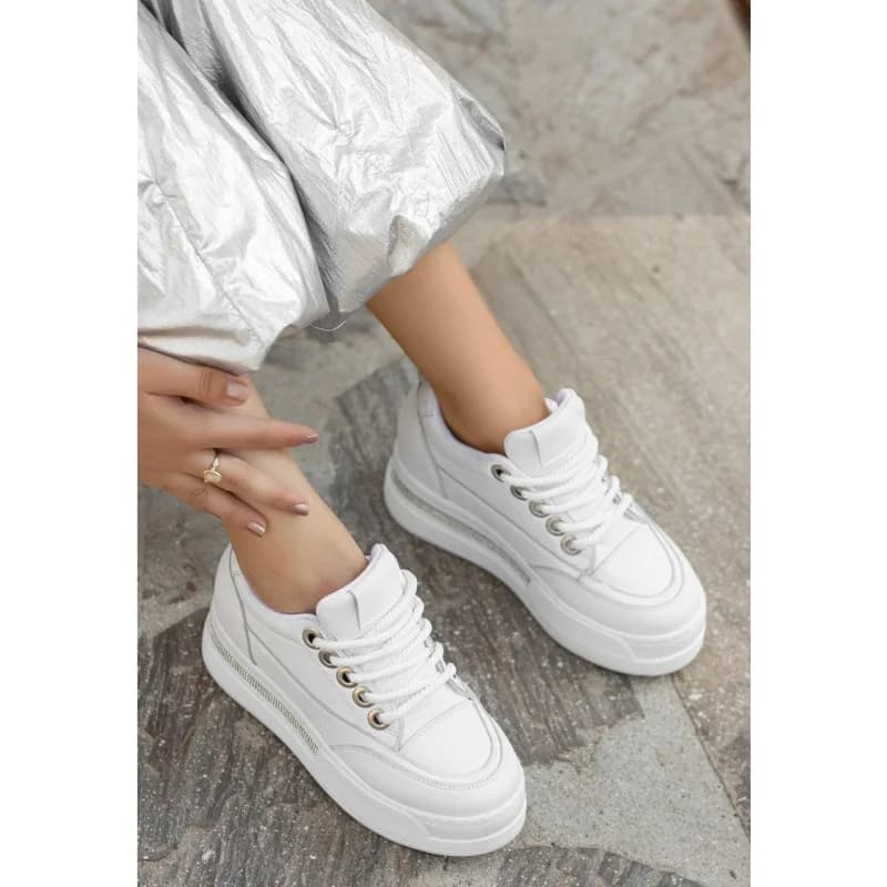 Pabucmarketi Beyaz Suni Deri Bağcıklı Kadın Sneaker Ayakkabı