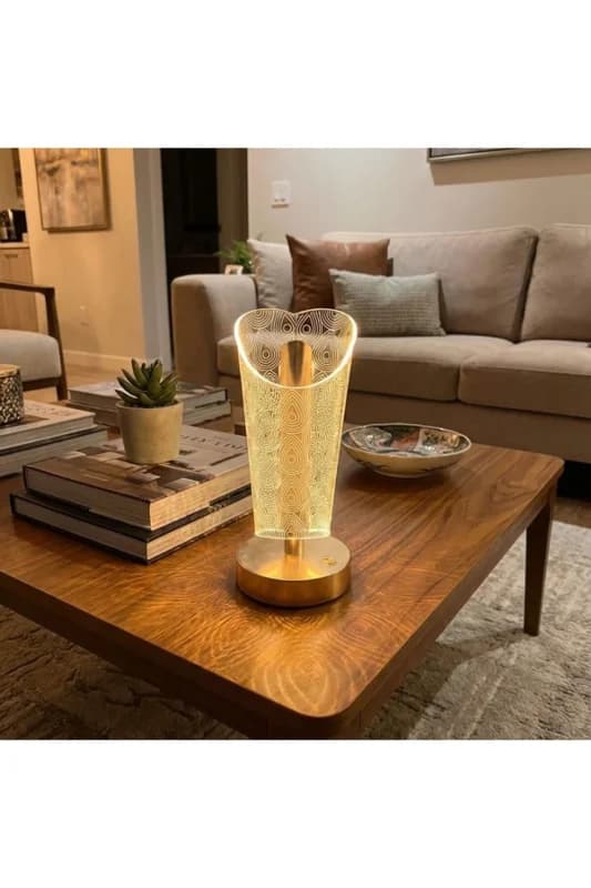 ® Açık Silindirik Kristal Damla Model LED Masa Lambası – Gold Tabanlı, Doku