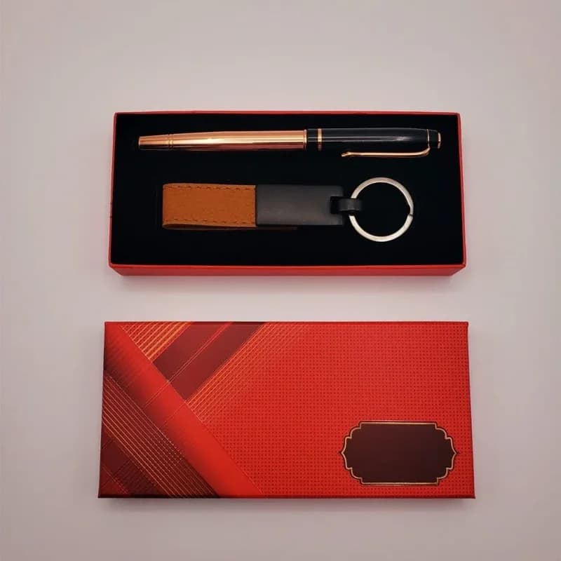 Şık Deri Metal Anahtarlık Ve Roller Kalem Seti 17 Cm