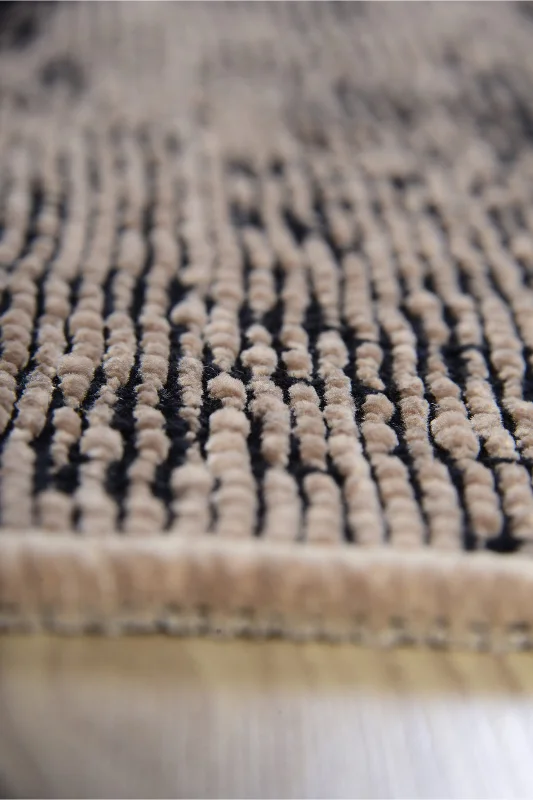 Bej Şönil Kilim Saçaklı Tozumayan Makinede Yıkanabilir Kaymaz Taban Halı Yolluk