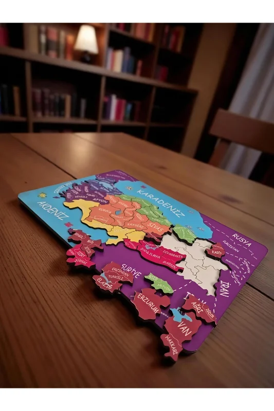 Türkiye Haritası Puzzle - Kabartmalı Türkiye Haritası ve Komşu Ülkeler, Denizler – 4. görsel