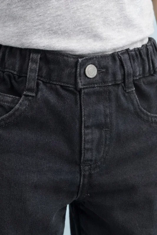 Erkek Çocuk Siyah Kot Pantolon – 2. görsel