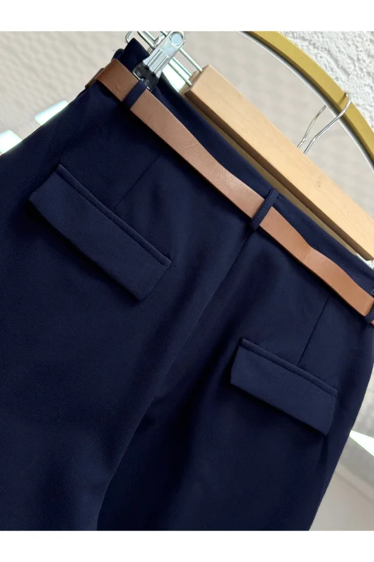 Melita Arka Kapaklı Havuç Paça Kemerli Pantolon-MT5018 Lacivert – 4. görsel