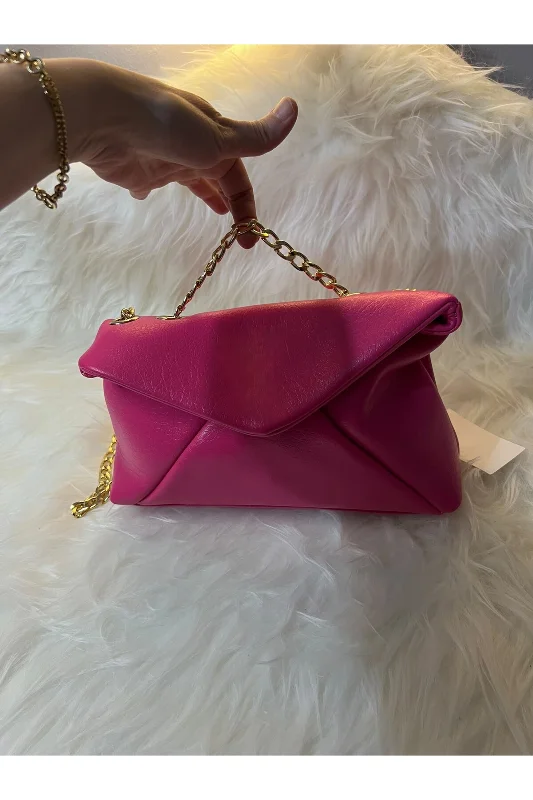Kadın Kapaklı Zincir Askılı Omuz ve Çapraz Çanta 25x20x10 cm – Siyah / Kahverengi / Fuşya – 4. görsel