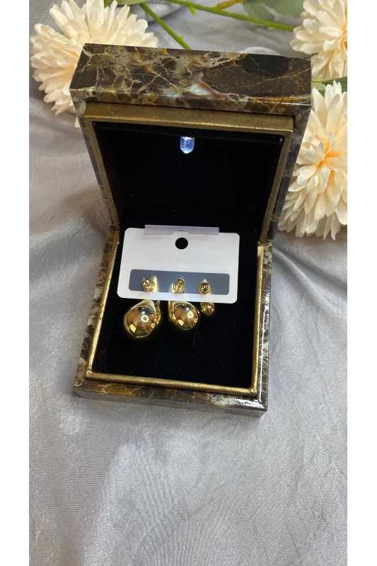 ÜÇLÜ DAMLA GOLD ÇELİK TARZ KÜPE