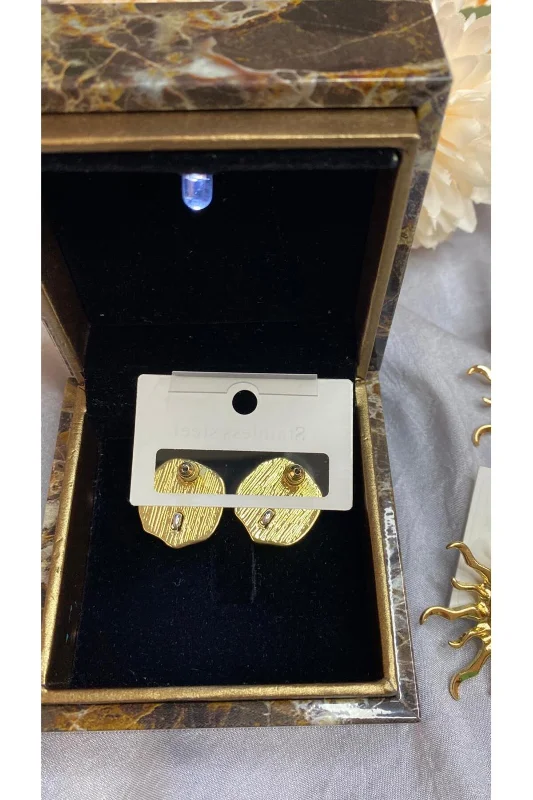 VINTAGE DÜZENSİZ GÜMÜŞ İĞNELİ ÇELİK KÜPE