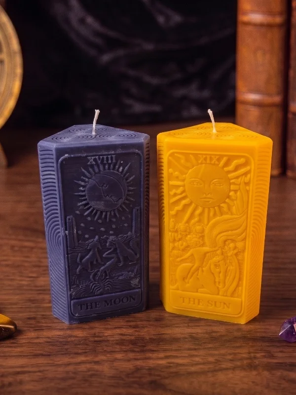 Tarot Soya Dekoratif Mum Güneş ve Ay Mum Seti El Yapımı Estetik Ev Dekorasyonu 2'li Set – 3. görsel