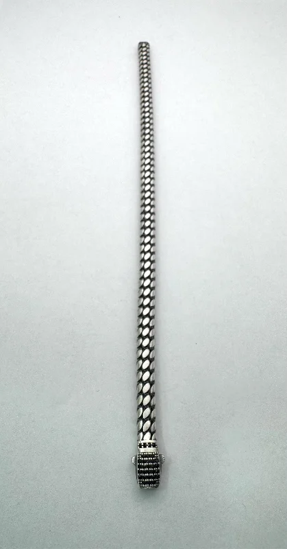 El Yapımı 925 Ayar Gümüş İnce Yılan Derisi Desenli Bileklik | Siyah Zirkon Tokalı Erkek Zinciri 14 Gram – 4. görsel