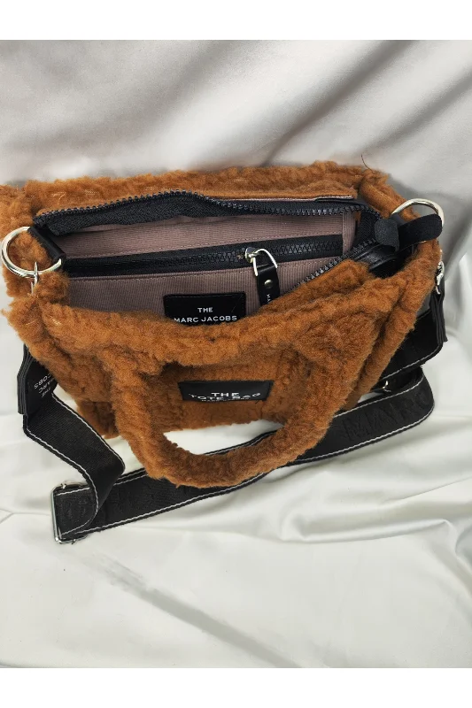 Kahverengi Peluş Teddy Yazılı Etiketli Geniş Omuz Askılı Tote Bag – 3. görsel