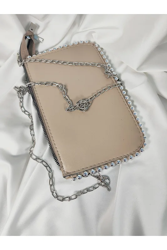Bej Nude Taşlı Kenar Detaylı Gümüş Zincir Askılı Clutch Çanta – 2. görsel