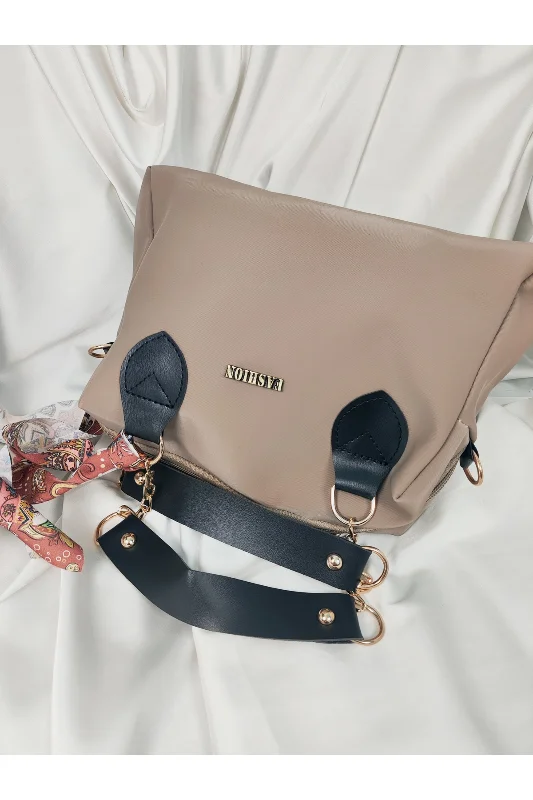 Bej Krem Fashion Yazılı Paisley Fularlı Geniş Hacim Omuz Çantası