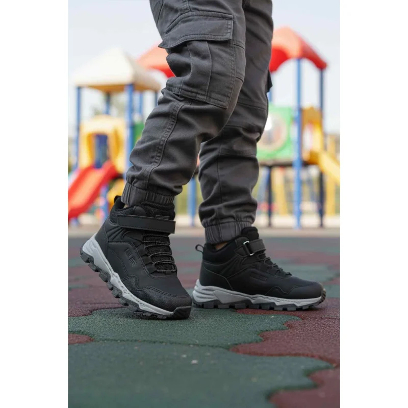 Cool Siyah Gri Cırtlı Erkek Çocuk Outdoor Bot – 3. görsel