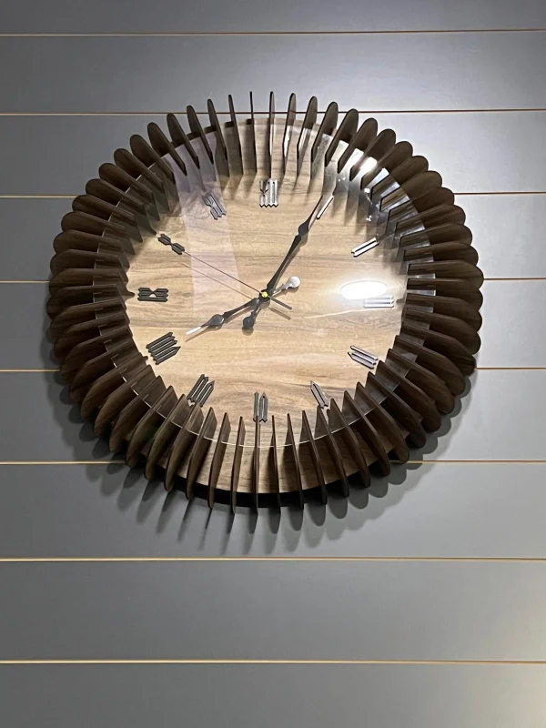 ahşap dekoratif duvar saati 58x58 cm