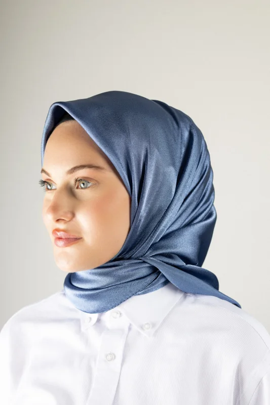Aura Düz Renk Eşarp - Gündelik ve Özel Kombinler İçin Şık Seçim – 3. görsel
