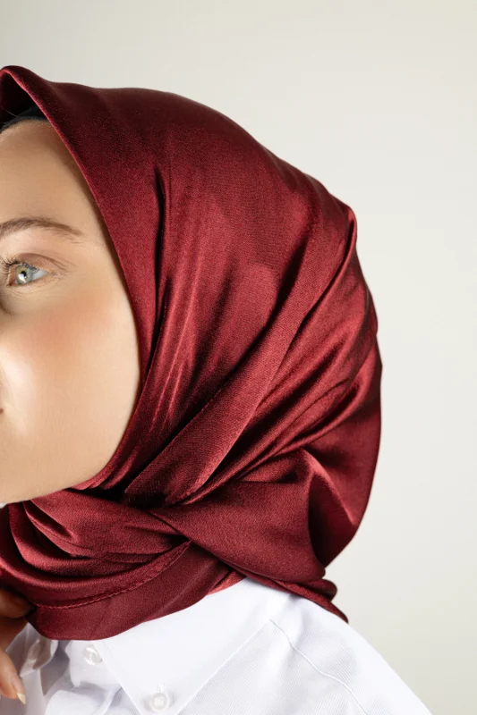 Aura Düz Renk Eşarp - Gündelik ve Özel Kombinler İçin Şık Seçim – 4. görsel
