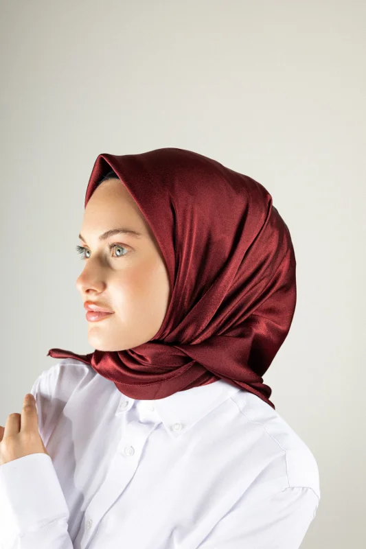 Aura Düz Renk Eşarp - Gündelik ve Özel Kombinler İçin Şık Seçim – 2. görsel