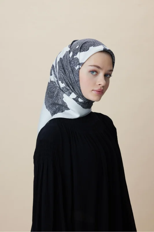FARAH MULBERRY İPEK EŞARP 90*90 CM – 4. görsel