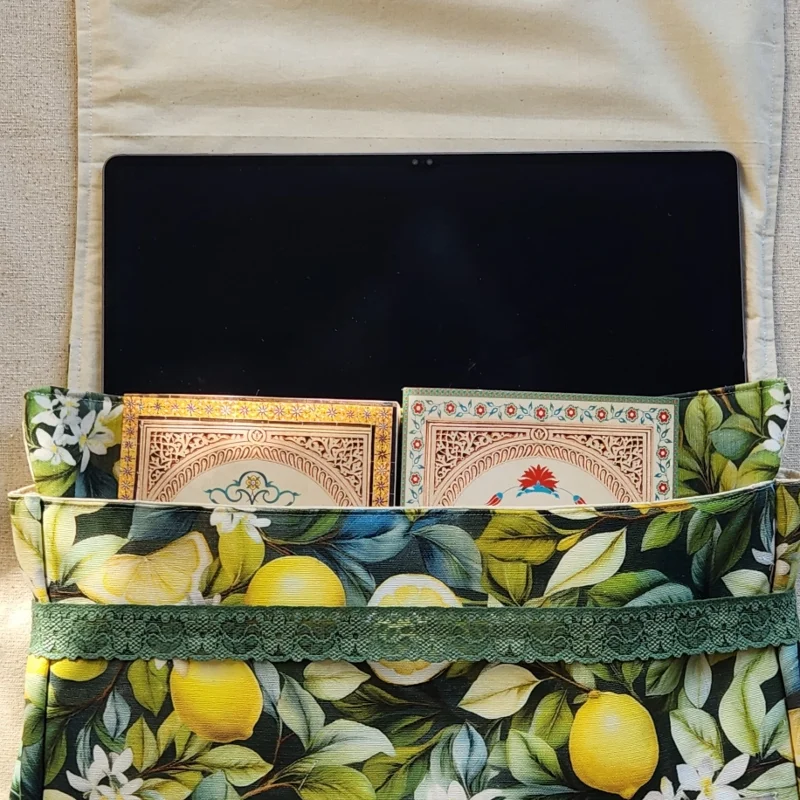 Limon Bahçesi – 14,5 İnç Tablet ve Kitap Kılıfı