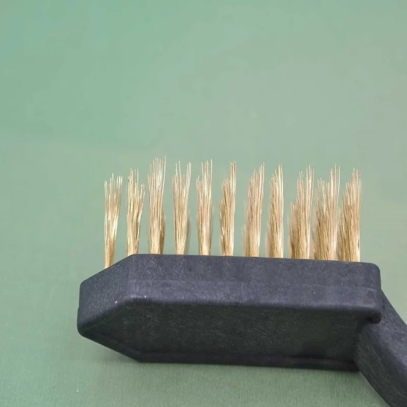 Dayanıklı Plastik Saplı Metal Tel Fırça ile Pas Temizleme Aracı