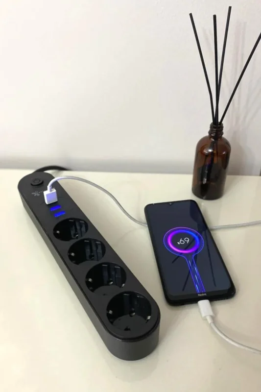 Ergonomik 3 USB Li Akım Korumalı 2 Metre Uzunlukta Grup Priz