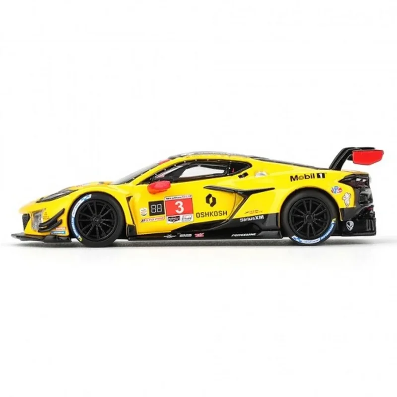 Chevrolet Corvette Z06 GT3 1 64 Ölçekli