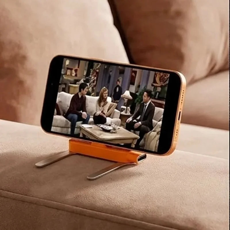 Ergonomik Katlanabilir 240 W Type-C Şarj ve Telefon Tutucu Standı