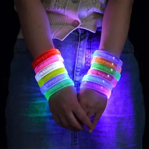 Kişiselleştirilebilir Mor Led Işıklı Bileklik 1,5 Cm Genişlik