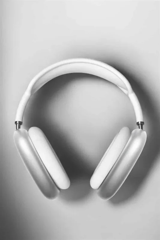 Modern Tasarımlı Mikrofonlu Bluetooth Kulaklık 5.0 Beyaz