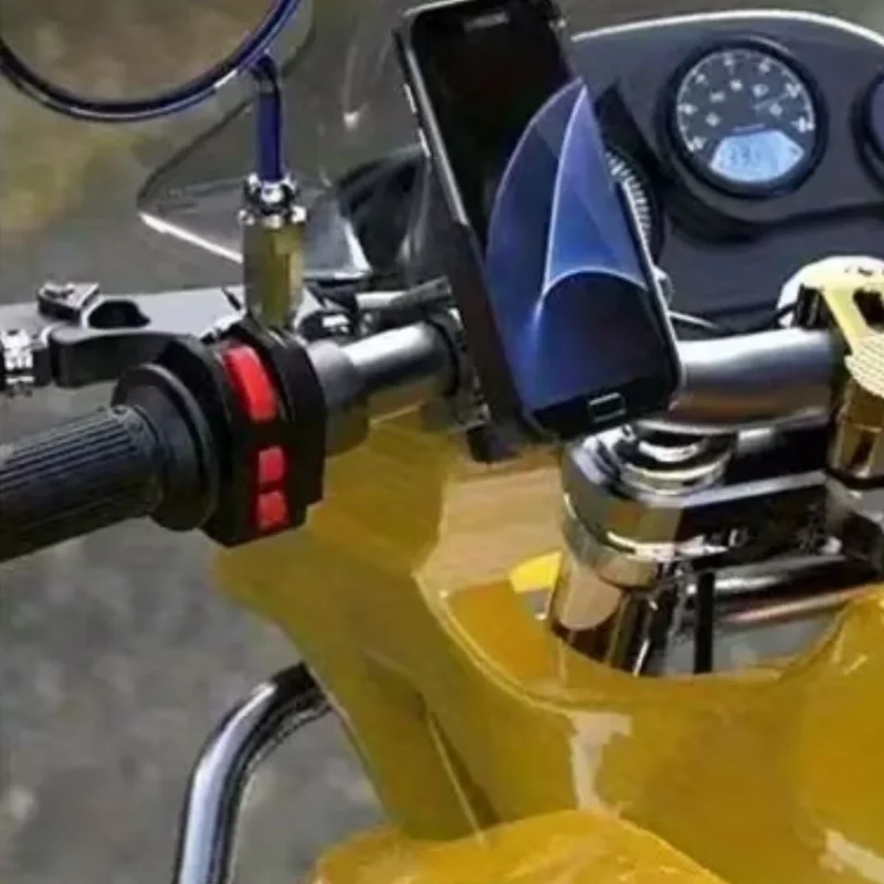 Kaymaz Sabitleme Sistemli Motosiklet Telefon Tutucu 360° Döner