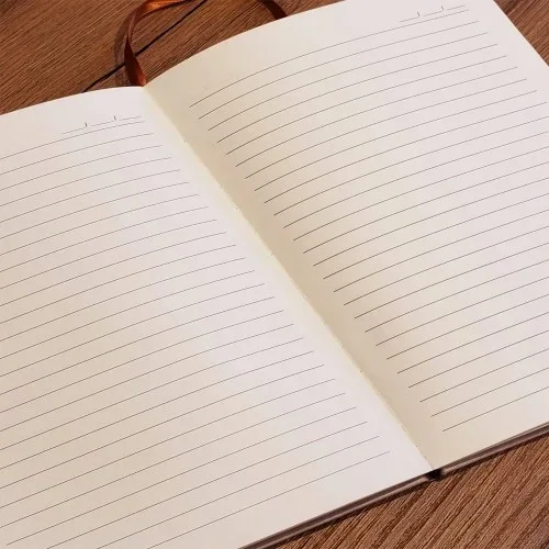 Şık Gold Desen Siyah Deri Defter Kalem Seti 21x15 Cm