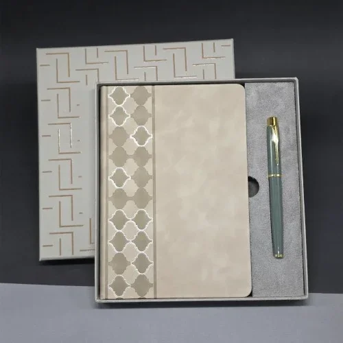 Şık Deri Defter Ve Kalem Seti Özel Tasarım Kutuda