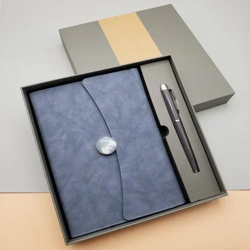 Şık Tasarımlı Deri Defter Ve Metal Kalem Seti 1 Adet