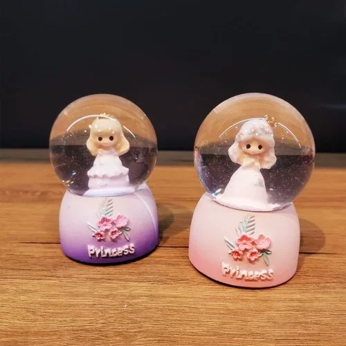Işıklı Kar Küresi 7 Cm Sevimli Prenses Hediye