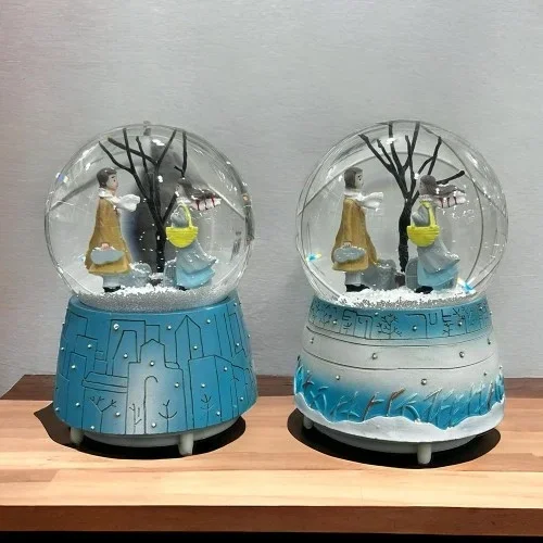 Kış Masalı Temalı Pilli Kar Küresi 18 Cm Dekoratif Aksesuar