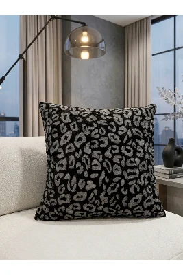 Leopar Desen Kadife Kumaş Kırlent Kılıfı (45x45)