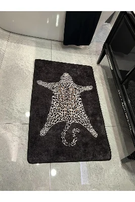 Leopar Desen Yıkanabilir 60x100 Tekli Banyo Paspası - Siyah