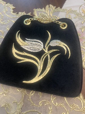 Maraşişi nakışlı çanta