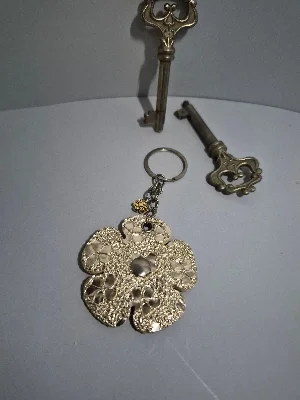 Gogo Hakiki Deri Anahtarlık Charm Altın
