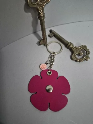 Gogo Hakiki Deri Anahtarlık Charm Fuşya