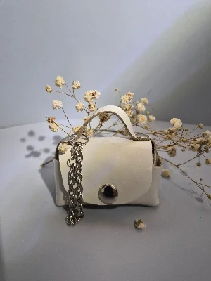 Gogo Charm Çanta Aksesuarı Mini Çanta Hakiki Deri Rugan Bej