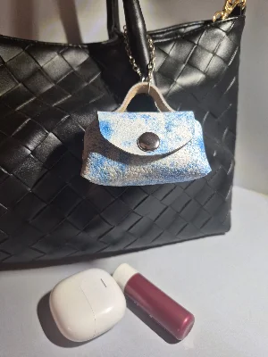 Gogo Charm Çanta Aksesuarı Mini Çanta Hakiki Deri Beyaz - Mavi