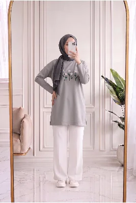 Laleay Zarif 5 Papatya Nakışlı Bluz-SS13148 Gri